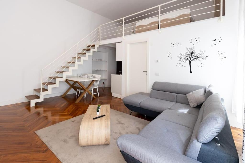 Loft2 Via Morosini Centro Varese - Ixihome Экстерьер фото
