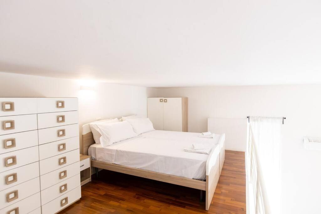 Loft2 Via Morosini Centro Varese - Ixihome Экстерьер фото