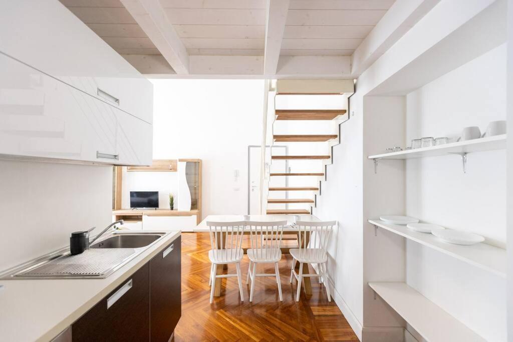 Loft2 Via Morosini Centro Varese - Ixihome Экстерьер фото